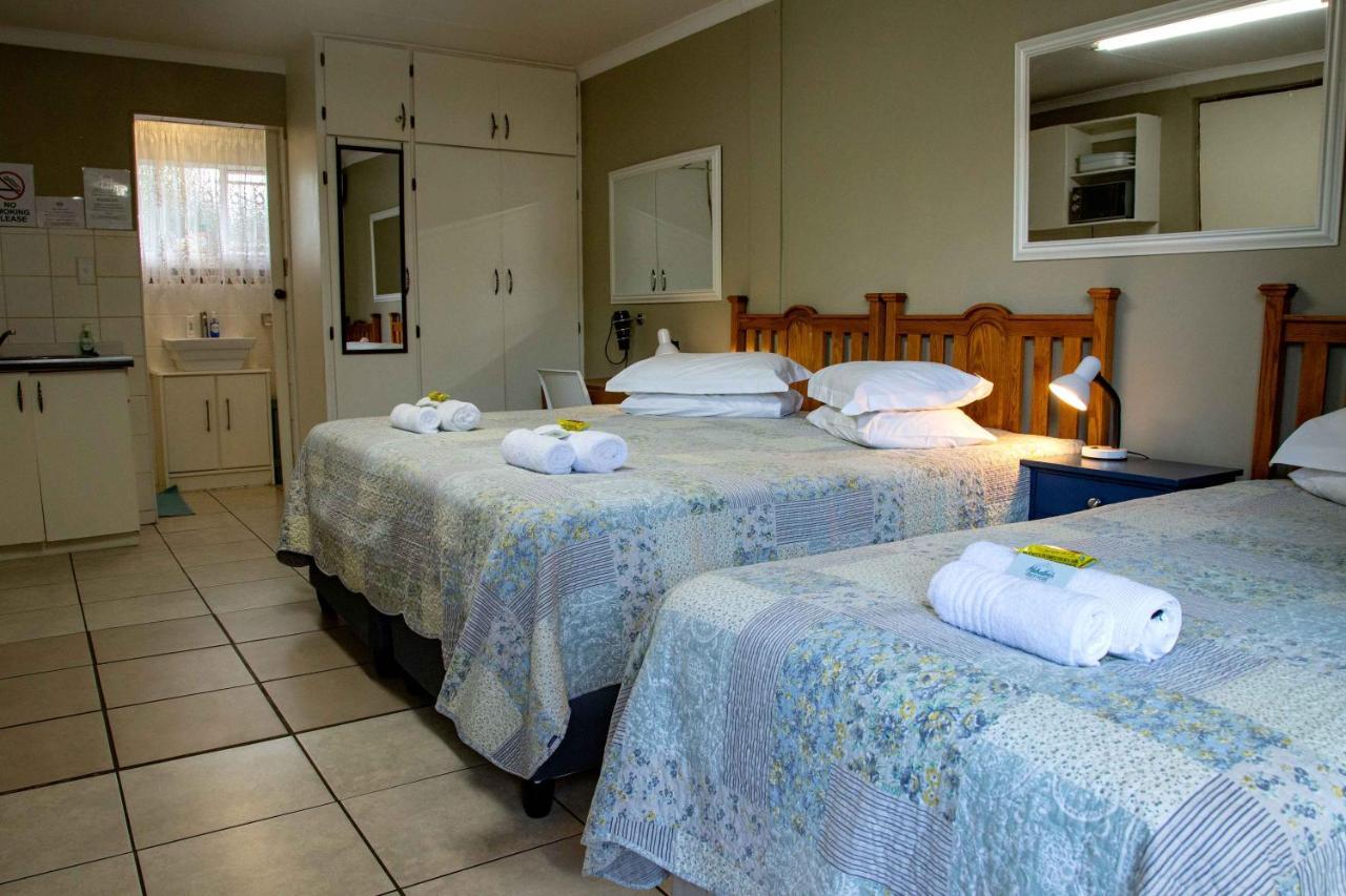 Melsetter'S Guesthouse Bloemfontein Exterior photo